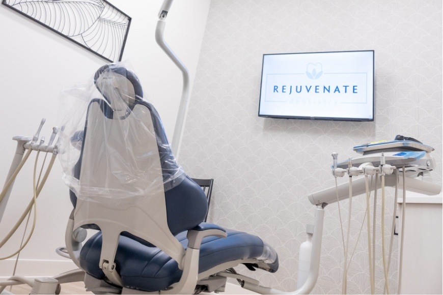 Dental treatment chair